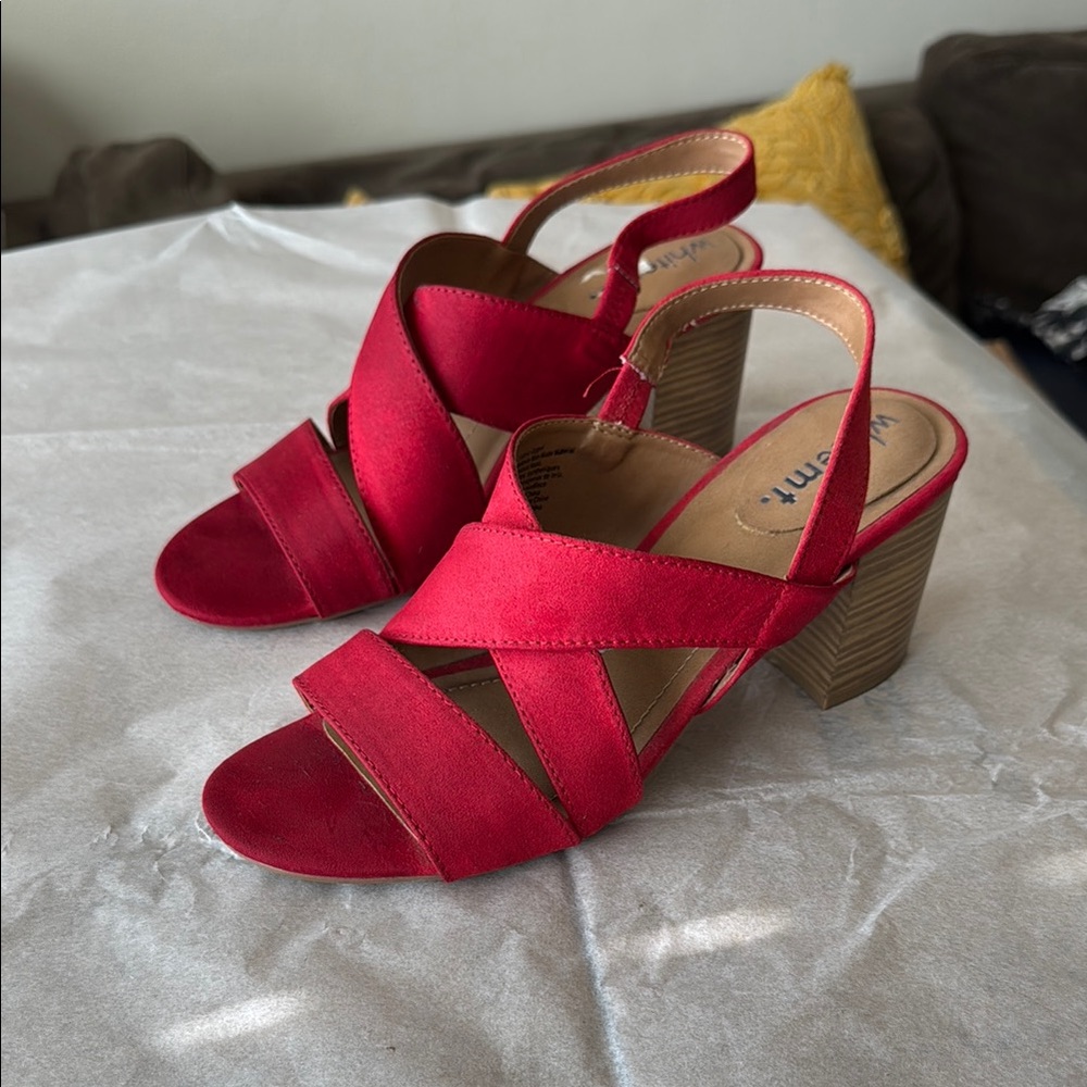 White Mountain Red Heeled Slingback Sandals
